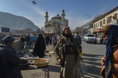 タリバン、元治安要員処刑か 日米欧が非難