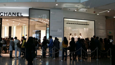 中国、世界のラグジュアリー市場に　米国に次ぐ消費額