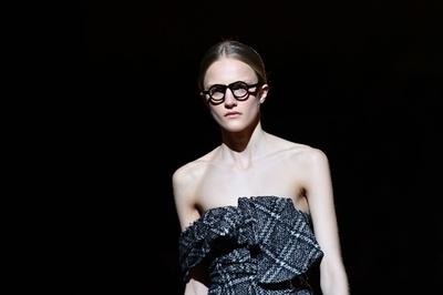 「プラダ」19/20年秋冬