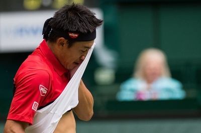 錦織、ゲリー・ウェバー・オープン初戦で接戦を制す