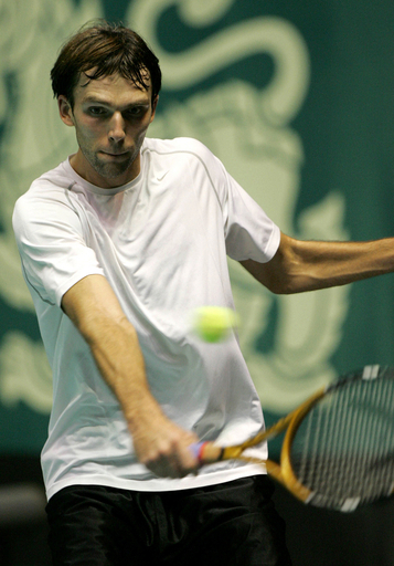 カルロビッチ ロペスをストレートで降し2回戦へ