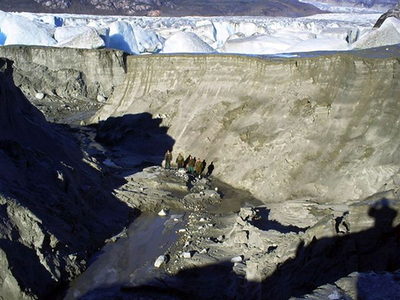 チリのパタゴニア地方、湖が突然消滅