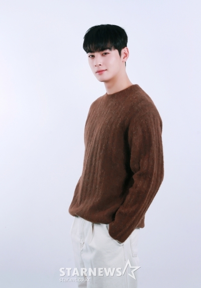 [★フォト] チャウヌ、K-POPアイドル代表「顔の天才」 – KOREA WAVE