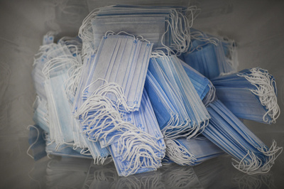 中国からのマスク輸入契約で巨額を着服、仲介者らを捜査 伊