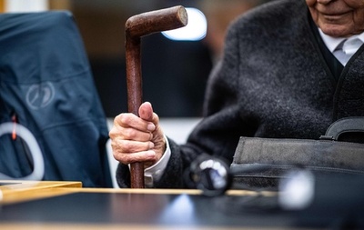 独元SS隊員、「恥じている」が大量殺害は「知らなかった」 裁判で陳述