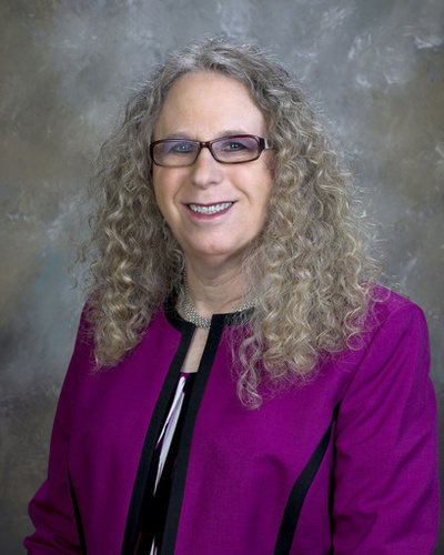 バイデン氏、厚生省高官にトランスジェンダー女性指名