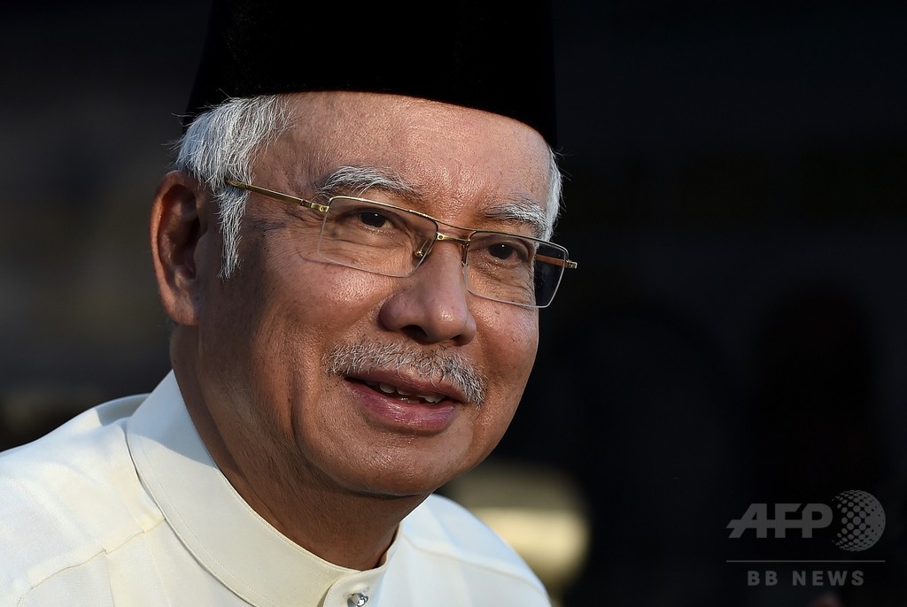 マレーシア首相に汚職疑惑、政府系ファンドから個人口座に? マレーシア首相に汚職疑惑、政府系ファンドから個人口座に?