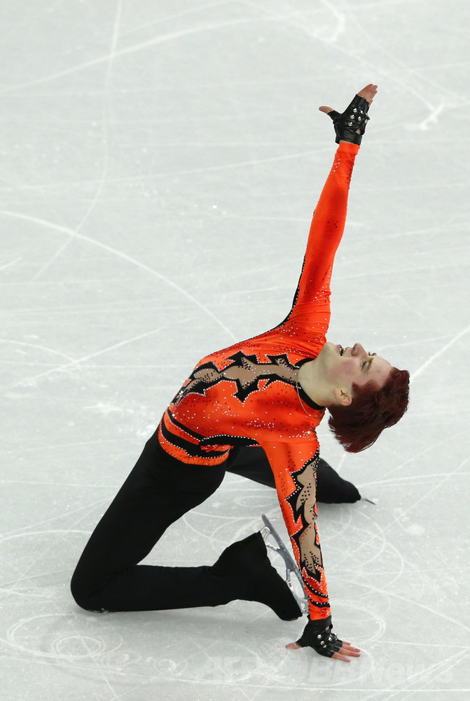 フィギュア男子SPで18位のジー、ソチ五輪 写真4枚 国際ニュース：AFPBB