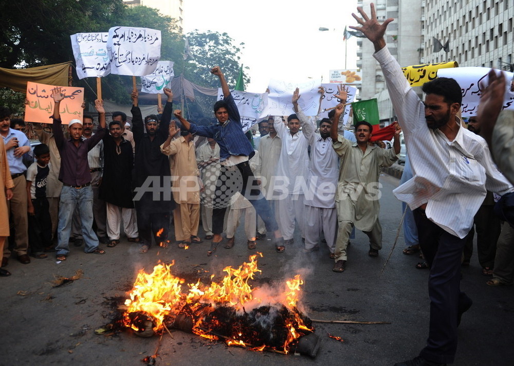 預言者ムハンマド似顔絵HP、きっかけの漫画家は潜伏生活 米国 写真2枚 国際ニュース:AFPBB News