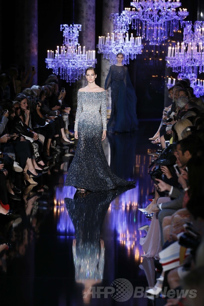 究極のラグジュアリードレス、「エリー・サーブ」14/15年秋冬オートクチュール