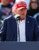 米オハイオ州バンダリアで開かれた選挙集会で演説するドナルド・トランプ前米大統領（2024年3月16日撮影）。(c)KAMIL KRZACZYNSKI / AFP