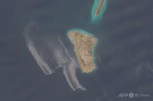 カーグ島沖で石油流出か 9日の衛星画像では範囲「縮小」 環境団体