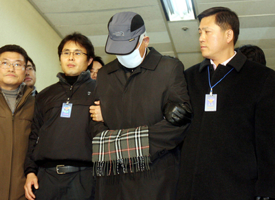 南大門火災、容疑者の男が犯行自供・当局の対応に批判も