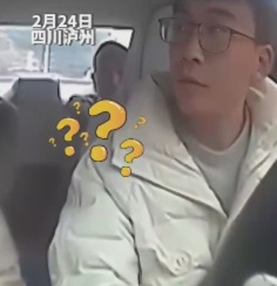 タクシーに乗った男性が多額のチップ 運転手が警察署へ直行