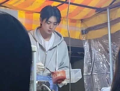 韓流スター似の屋台店主に2時間待ち…「たい焼き界のチャウヌ」が話題