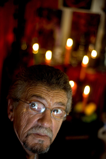 のろいをかけた魔術師 ロナウドのさらなるけがを予言