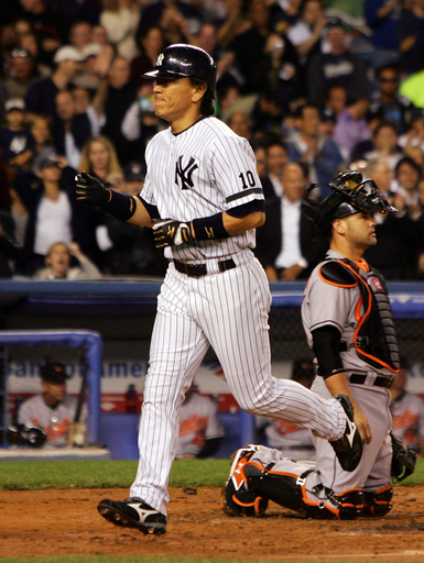 松井秀喜 25号ソロ本塁打を放ちチームの勝利に貢献