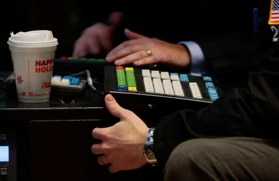 薬指が人差し指よりも長い人は金融トレーダー向き、英大学研究