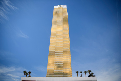 トランプ氏「グリーンランドにホテルは建てない」 ツイッターで約束？