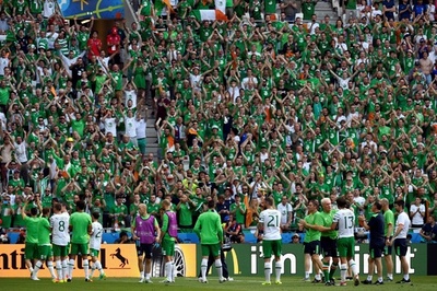 パリ市長がアイルランドファンにメダル授与へ、欧州選手権での振る舞いを称賛