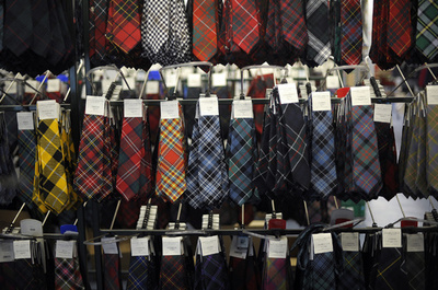  英EU離脱、タータンやスコッチウイスキーの将来はどうなる？