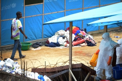 エボラ死者2000人超える、11月にもワクチン登場か WHO