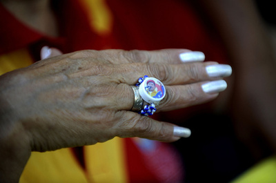 チャベス大統領の関連商品、病気後も売り上げ好調 ベネズエラ