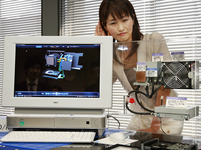 NEC、世界初のHDD水冷を採用した一体型PCなどを発売