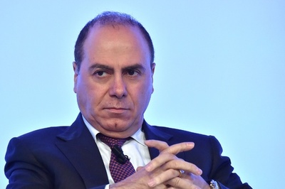 イスラエル内相、性犯罪疑惑で辞任 政界引退へ