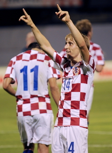 クロアチア カザフスタンを下し白星スタート