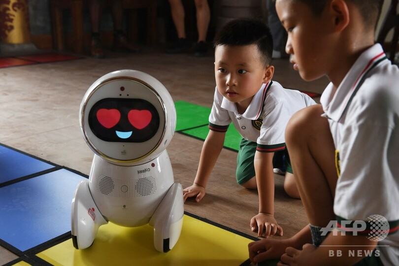 丸い体にスクリーンの顔 中国の幼稚園で増加するロボット先生 Keeko 写真8枚 国際ニュース Afpbb News