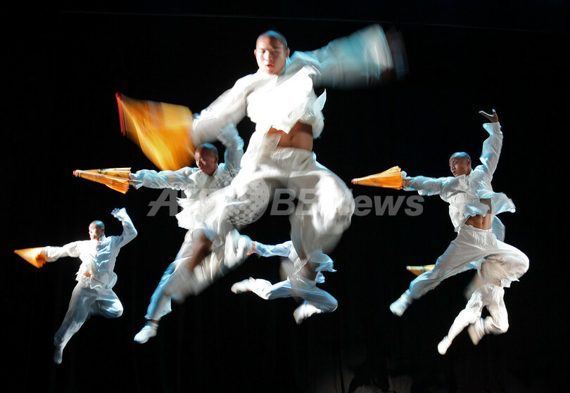 振り付けにカンフー技 武術を取り入れた舞台がシドニーで開幕 写真6枚 国際ニュース Afpbb News