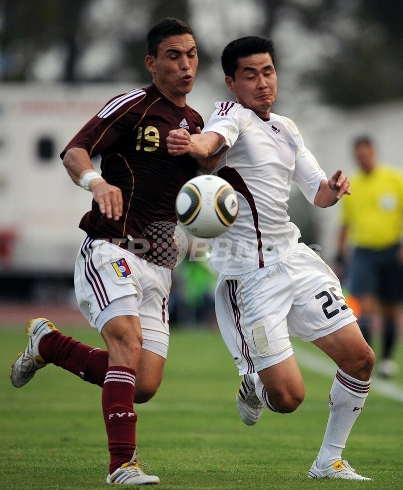 Fifa 北朝鮮フォワード選手のキーパー以外での出場を認めず 写真1枚 国際ニュース Afpbb News