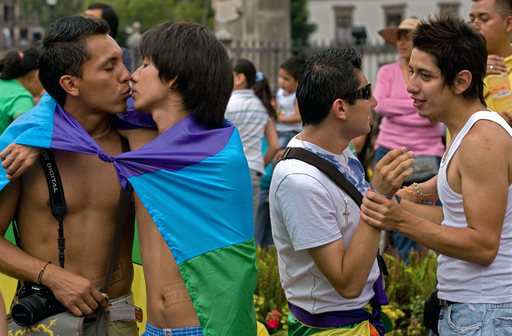 メキシコ ゲイパレードに3万人 写真16枚 国際ニュース Afpbb News