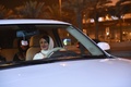 サウジアラビアのリヤドで、午前0時を過ぎ女性の車の運転が解禁されたことを受けて、始めて車で道路に出た女性（2018年6月24日撮影）。(c)AFP/FAYEZ NURELDINE