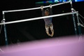 パリ五輪、体操女子。会場のベルシー・アリーナで練習に臨む米代表のシモーネ・バイルス（2024年7月25日撮影）。(c)Loic VENANCE / AFP