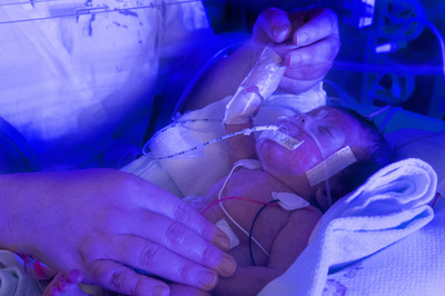 世界の女児出生数、今後10年で470万人減少 研究