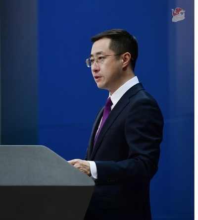 中国 フランスなど12カ国の国民に対する短期滞在のビザ免除を来年末まで延長