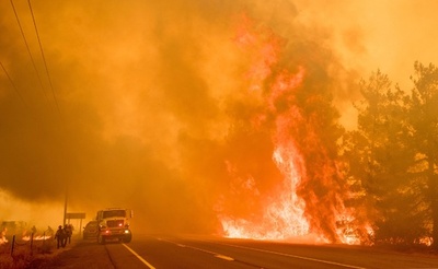 米カリフォルニア州で山火事拡大、住民に避難命令