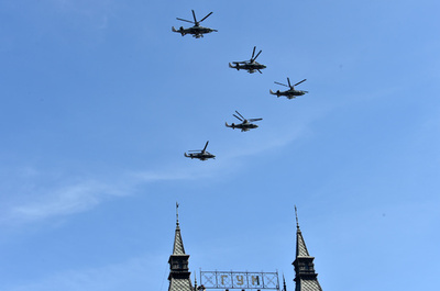シリアのロシア軍機がまた事故、ヘリ墜落で操縦士2人死亡