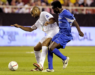 カヌーテ主催のチャリティーマッチが開催