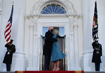 バイデン新大統領、ホワイトハウスに到着