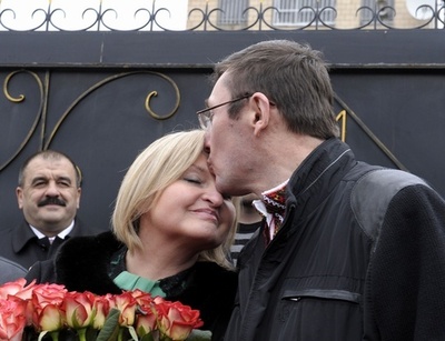 ウクライナ大統領、ティモシェンコ前首相に近い野党政治家に恩赦