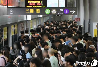 「窒息しそうな圧迫、6歳児には凶器だ」…出勤時のソウル地下鉄急行に“警鐘”鳴らす投稿が拡散