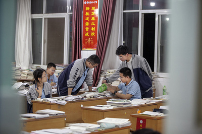中国各地 大学入試受験生に便宜措置を