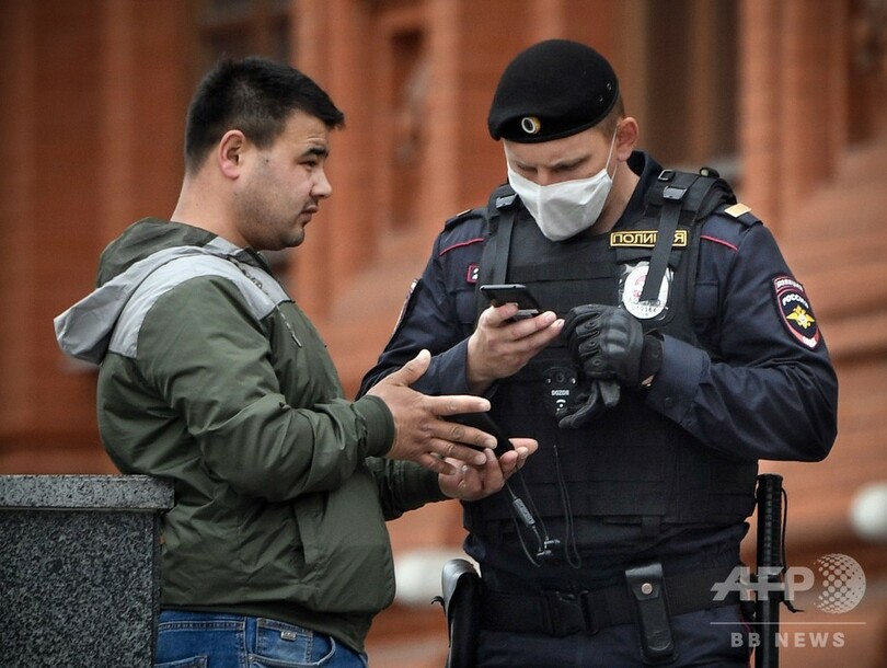 ロシアの新規感染 過去最多の1 1万人超 モスクワ封鎖延長 写真5枚 国際ニュース Afpbb News