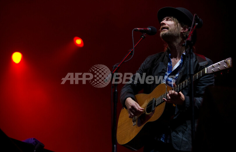 英野外フェス「ビッグ・チル」大盛況、集団ヌード撮影も