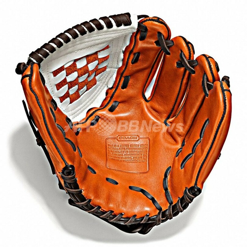 カラーブロックが新鮮！コーチ「ヘリテージ ベースボール コレクション」新作