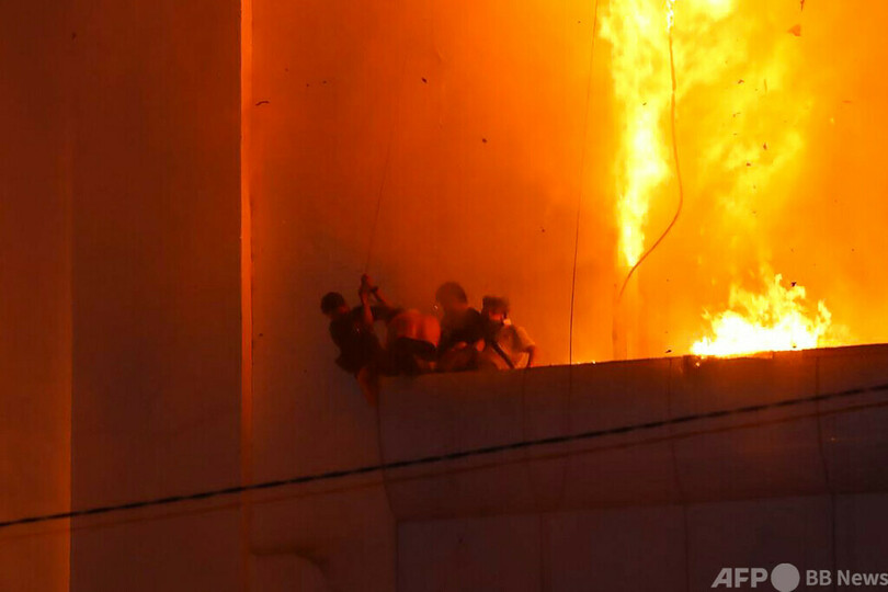 タイ国境のカジノホテルで火災 10人死亡 カンボジア 写真18枚 国際ニュース Afpbb News タイ国境のカジノホテルで火災 10人死亡 カンボジア 写真18枚 国際ニュース Afpbb News