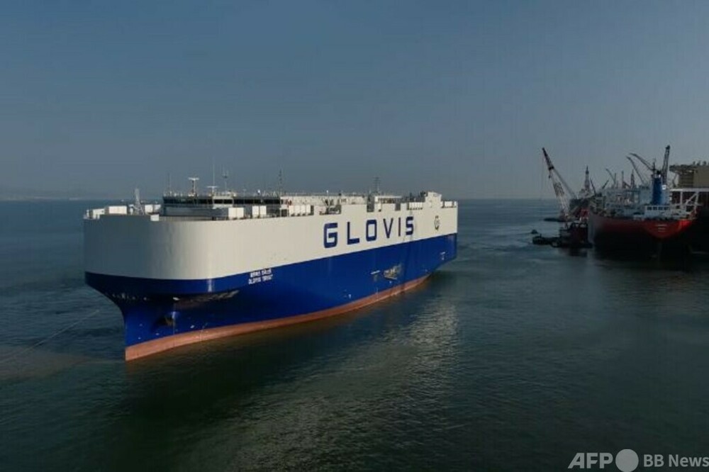 最大8600台積載可能の自動車運搬船 中国広州で引き渡し 写真1枚 国際
